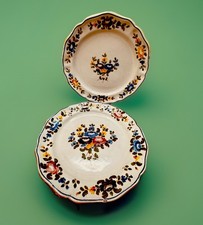 MATRICARDI Ascoli Piceno . ......coppia piatti....in maiolica