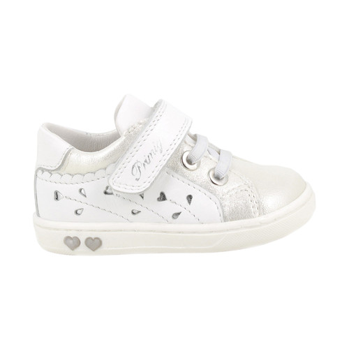 Scarpe sneakers primi passi