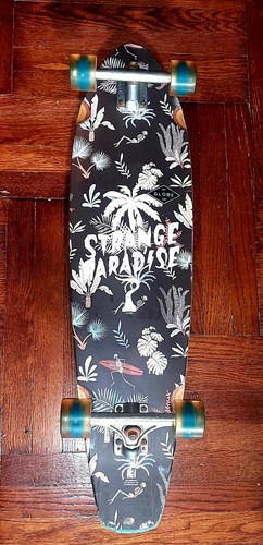 Globe strange paradise - strange,