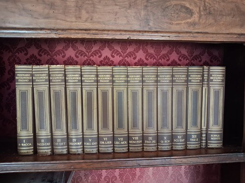 Enciclopedia treccani - enciclopedia,