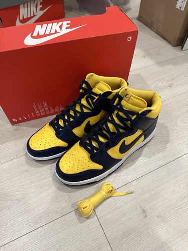 Nuove scarpe nike - nuove, hi
