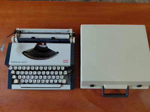 Macchina scrivere aeg - scrivere,