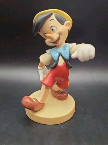 Walt disney classics - classics, pinocchio