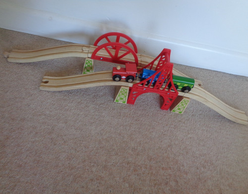 Pista treno legno - legno, x