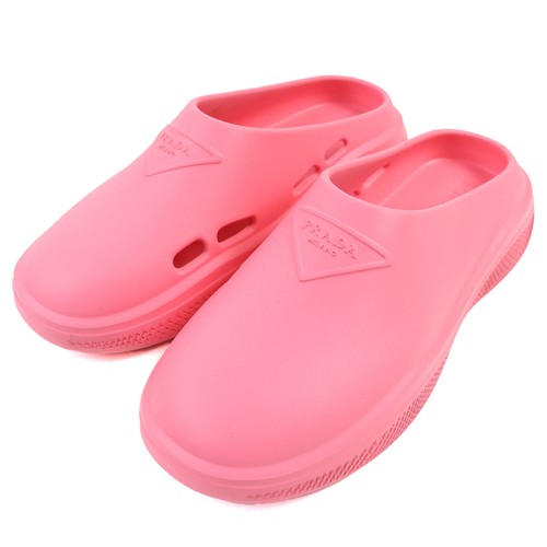 Prada triangle logo rubber - logo,