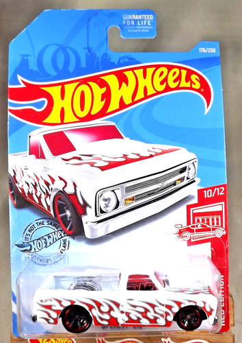 Hot wheels 2019 176 - wheels, red