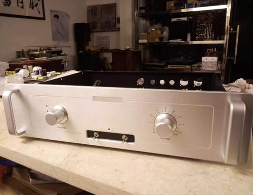 Preamplificatore valvolare