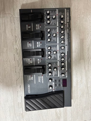 Chitarra boss effetti - me-80,