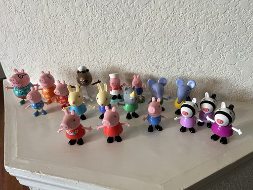 Peppa pig family friends - pig,