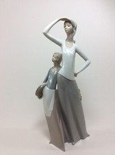 Statuina porcellana NAO by