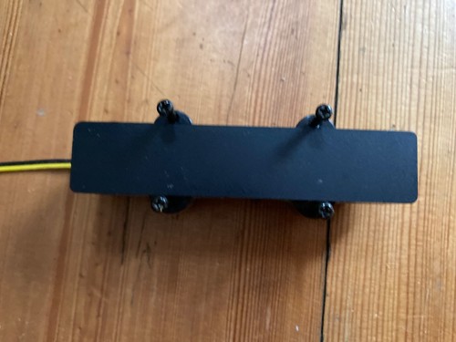 Squier fender standard - by,