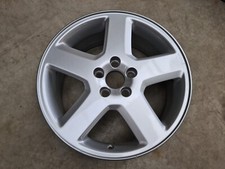 1 cerchio in lega 17 pollici originale Volvo C30 C70 S40 V50 7Jx17 ET 52.5 30647089 (407)
