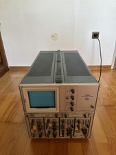 Tektronix 7704A Oscilloscopio