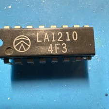 1pezzo INTEGRATO LA 1210 - SANYO ORIGINALE FM/AM IF System come foto