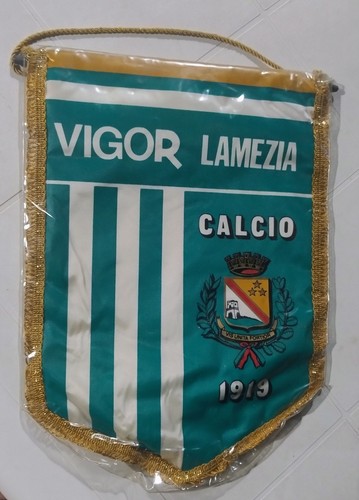 Gagliardetto vigor lamezia - gagliardetto,