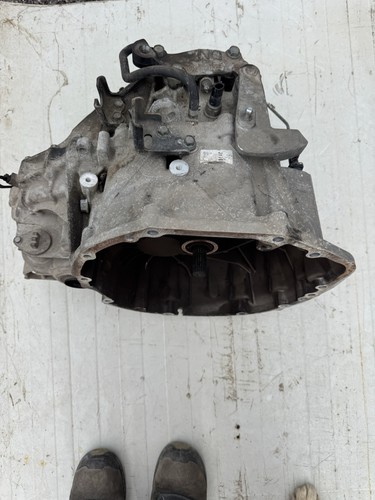 Cambio marce manuale nissan - marce,