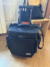 UDG SLINGBAG TROLLEY DELUXE BLACK VINYL DJ