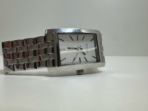 Bulova gent wristwatch - gent's,