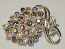 Spilla Vintage Firmata LISNER