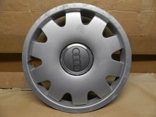 AUDI A2, COPRICERCHIO ORIG. AUDI, STRUTTURALMENTE INTEGRO, PRESENTA QUALCHE GRAF