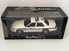 Autoart ford crown - autoart, 1/18