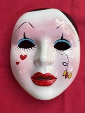 Maschera da parete in maschera