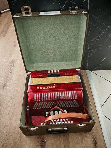 Fisarmonica hohner club iii - hohner, m