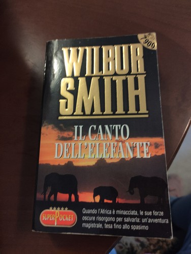 Libro fuori evidente - da,