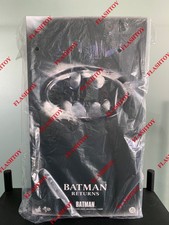 Hot Toys MMS769 1/6 Batman