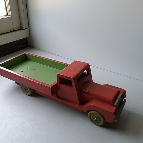 Camion rosso verde - e,