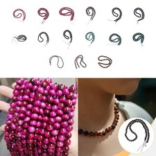 Collana di perline di pietra