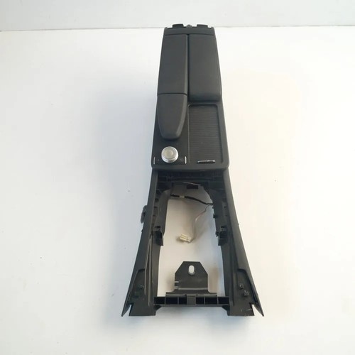 Mercedes benz w204 console - w204,