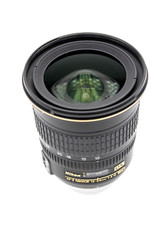 Obiettivo Nikon 12-24 mm F/4.0