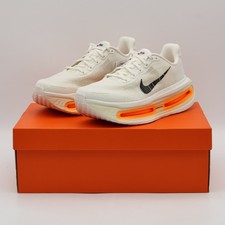 IQ4035-100 Nike Vomero Premium