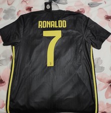 🏆 Maglia Juventus RONALDO #7 – Edizione Speciale con Tricolore