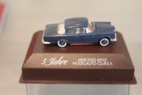 Brekina mercedes benz 280 - mercedes,