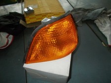 FRECCIA  ANTERIORE DESTRA  BMW E36 SERIE 3 320 325 323 COUPE TURN INDICATOR