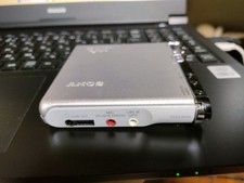 SONY Hi-MD WALKMAN MZ-RH1
