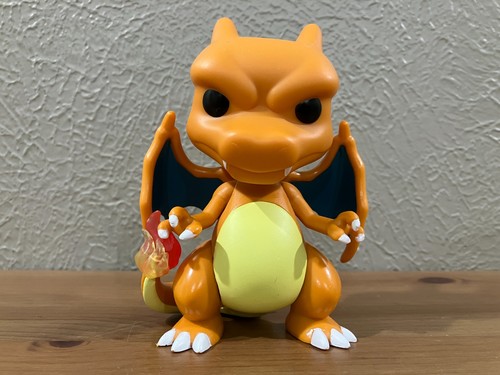 Pokemon charizard funko pop - pokemon,