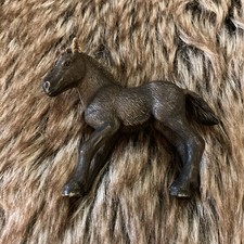 Schleich 2007 in pensione puledro frisone cavallo pony animale bambino 13622 