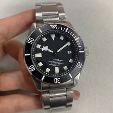 42.5MM Orologio meccanico luminoso in acciaio inossidabile con movimento NH35