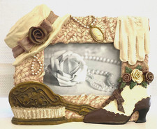 Figi 3D ceramica resina cappello vittoriano guanto stivale cammeo e perle cornice foto 3,5x5 