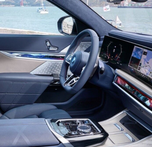 Bmw g60 g61 g68 serie - g68, g70