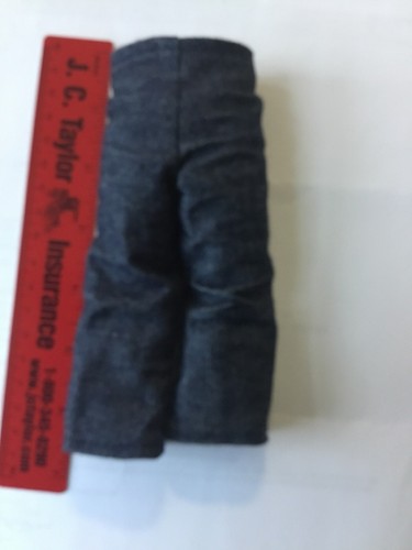 Joe pants per - -,