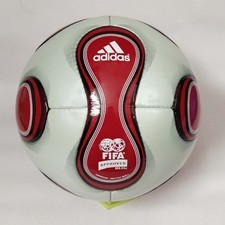 Adidas Teamgeist Pallone da