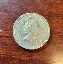 United Kingdom 1 Pound Coin -