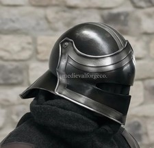 Elmetto da sallet in acciaio