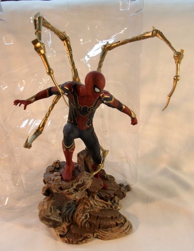 Spider man diamond select - diamond,