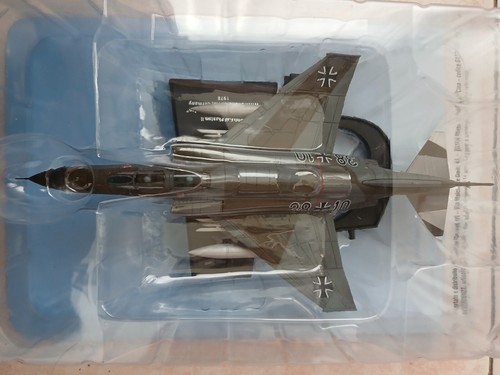 Mcdonnell douglas f4f - douglas,