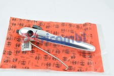 CHROME DOOR HANDLE FRONT RIGHT